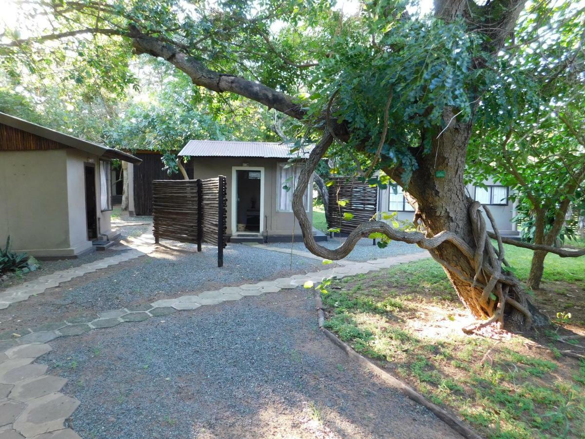 Isinkwe Bush Camp Villa Hluhluwe Buitenkant foto